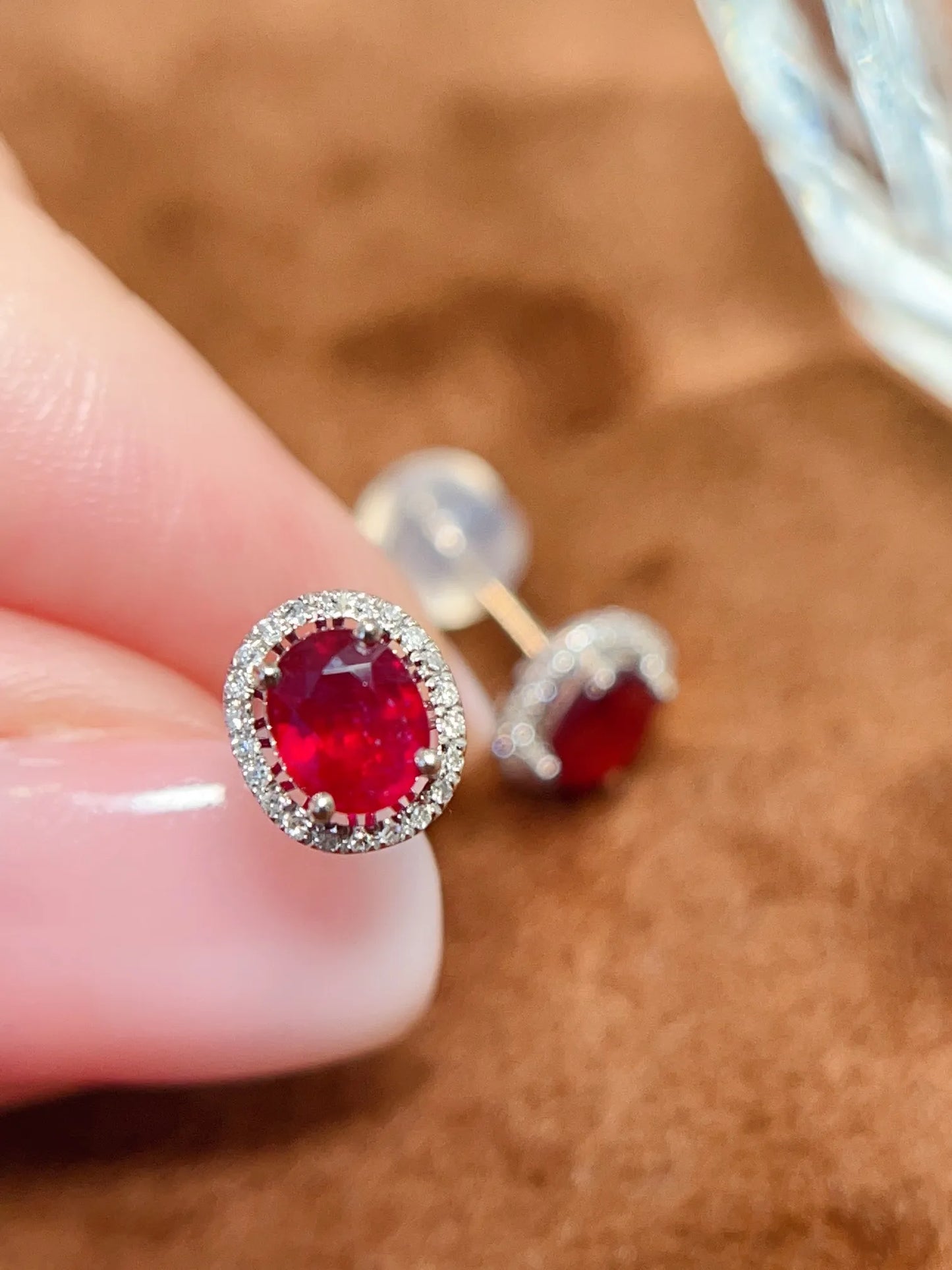 Earrings 18K White Gold 1.13ct Red Ruby Gemstones Stud Female's Fine