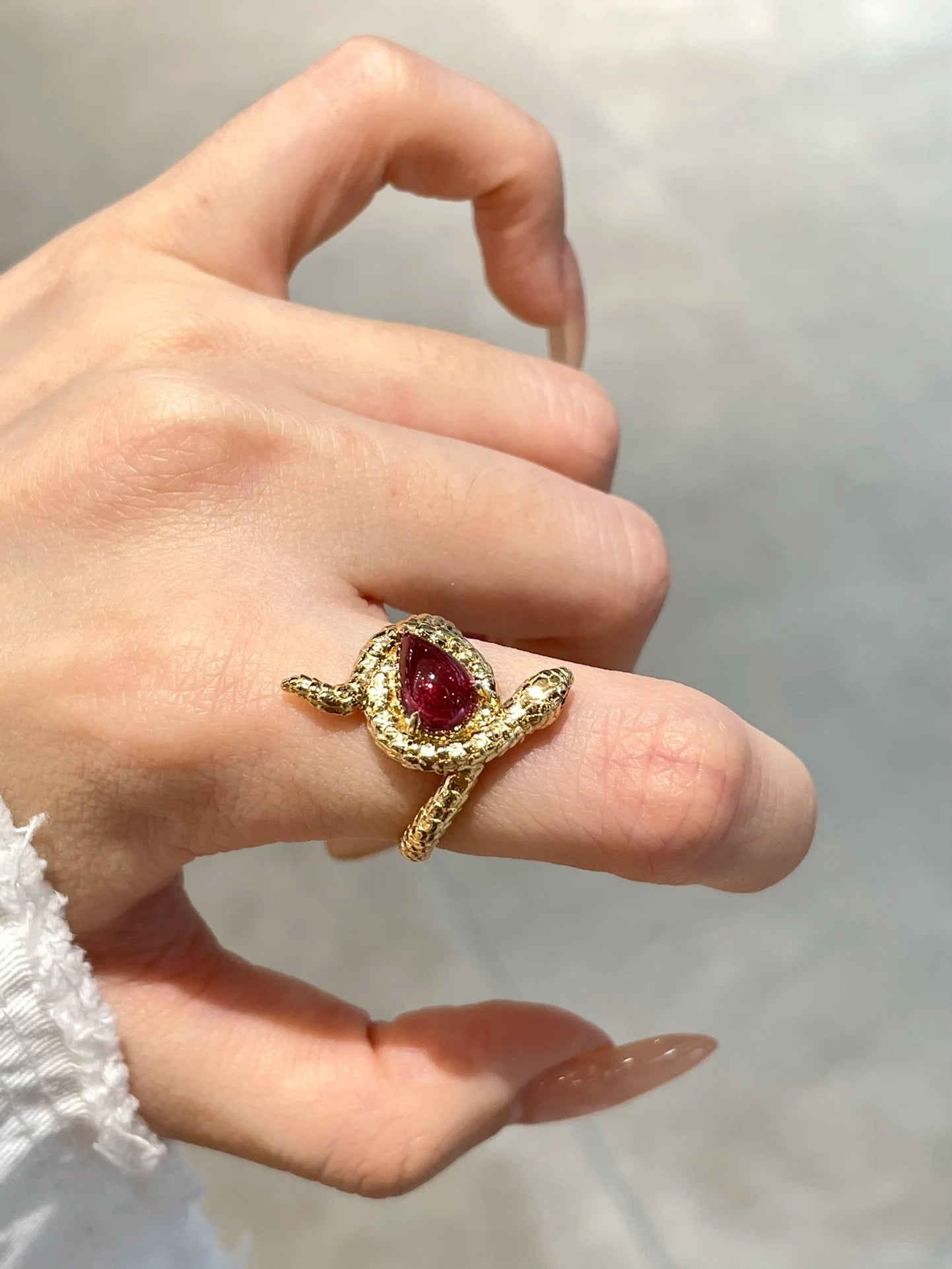 Ring 18K Gold 1.6ct Red Tourmaline Gemstones Diamonds Female Fine