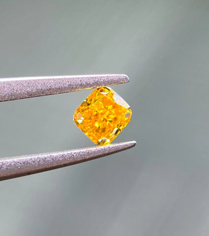 0.14ct Loose Fancy Vivid Orange Yellow Diamonds GIA