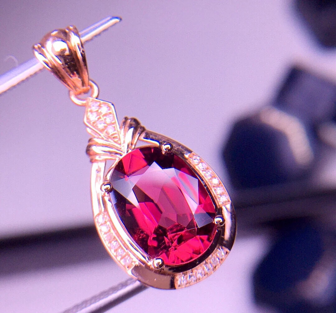 Pendant 18K Gold 3ct Red Tourmaline Gemstones Diamond Necklace